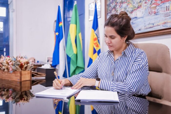 Mirella Almeida na mira: Câmara de Olinda vai analisar impeachment da prefeita