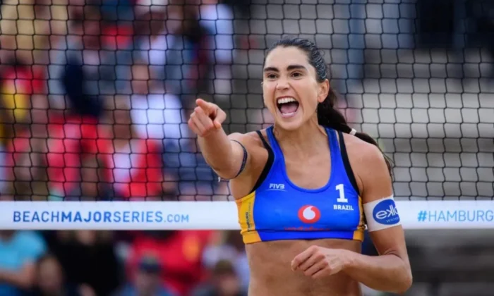 Caso Carol Solberg: O apito seletivo da FIVB e a criminalização da consciência política no Esporte