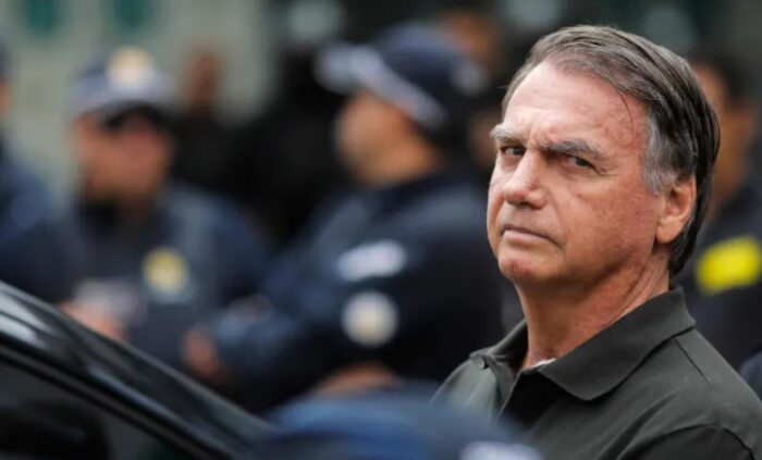 Investigação sobre falas de Bolsonaro contra Lula ganha novo capítulo