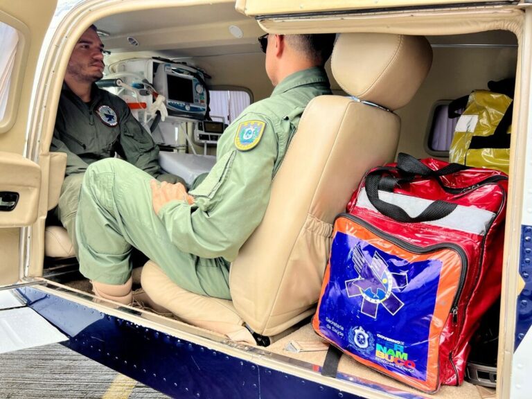 Helicóptero e avião reforçam atendimento médico no Carnaval de Pernambuco