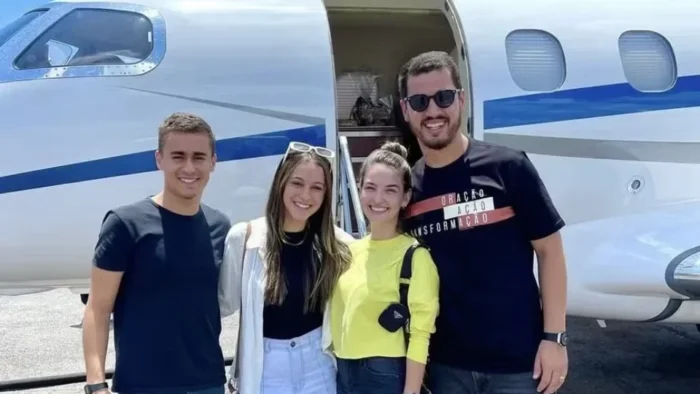 Uso do Jatinho de Vorcaro por Nikolas Ferreira, em apoio a Bolsonaro, será investigado pela PGE