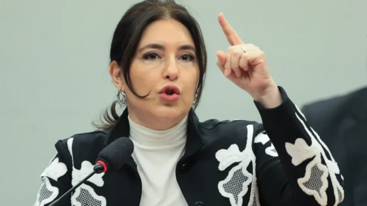 Simone Tebet troca MDB pelo PSB e mira vaga no Senado por São Paulo