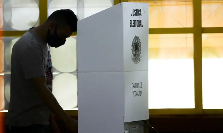 TRE-PE estende horário especial de atendimento ao público para o cadastro eleitoral