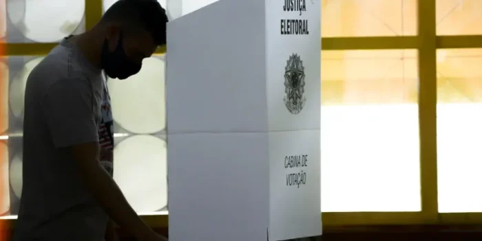 TRE-PE estende horário especial de atendimento ao público para o cadastro eleitoral
