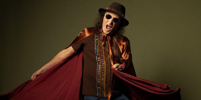 Alceu Valença 80 anos: Turnê '80 Girassóis' chega ao Recife com show inesquecível