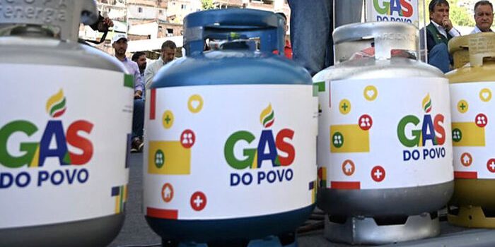 Câmara aprova Gás do Povo; PL de Bolsonaro lidera rejeição