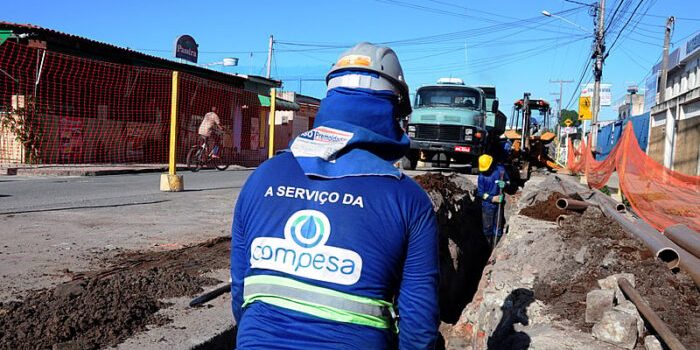 Saneamento em Pernambuco: ação contesta concessão e aponta erros bilionários em edital