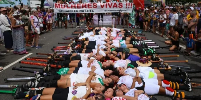 Dia da Mulher: feminicídio e fim da escala 6x1 em pauta nacional