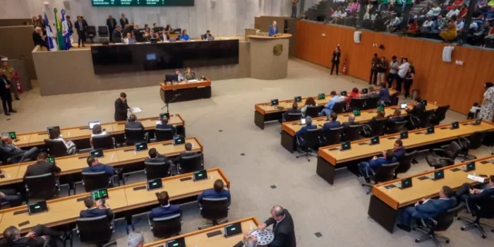 Janela partidária: 28 mudanças reconfiguram cenário político na Assembleia Legislativa